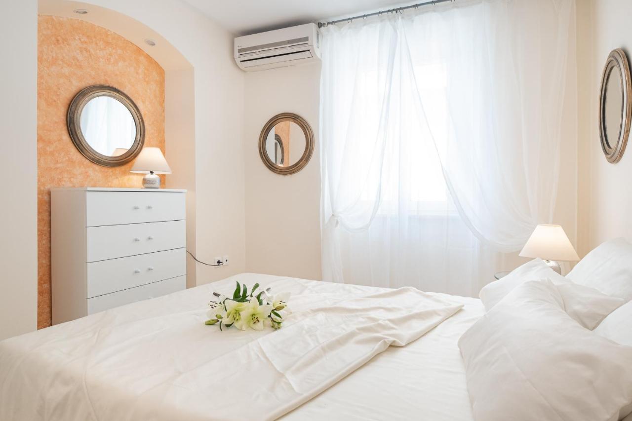 Nadiona Suites Red & Cream Korfu Dış mekan fotoğraf