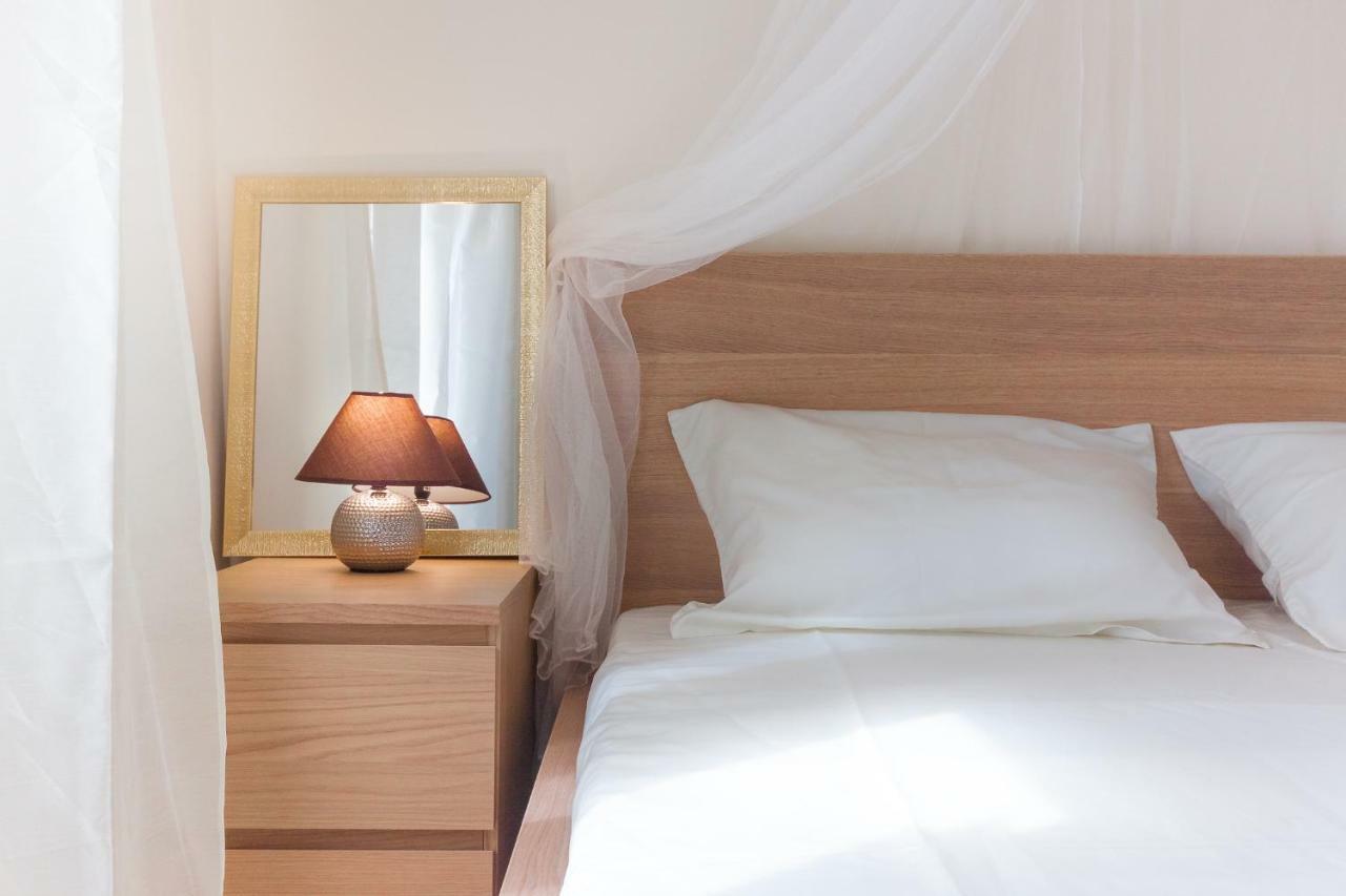 Nadiona Suites Red & Cream Korfu Dış mekan fotoğraf