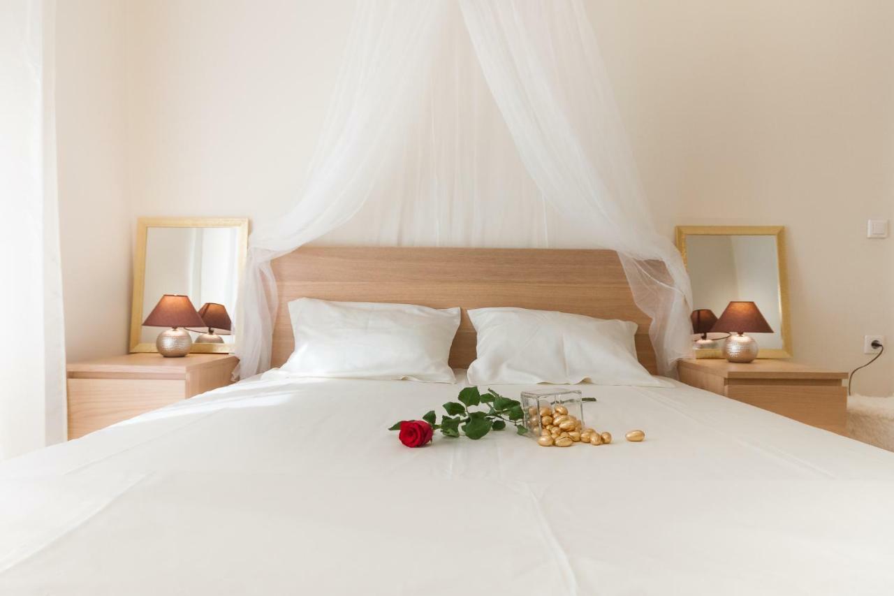 Nadiona Suites Red & Cream Korfu Dış mekan fotoğraf